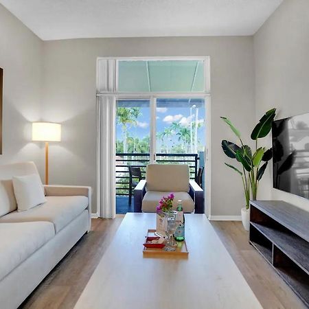 Dharma Home Suites Dania Beach At Sheridan Ocean Club ภายนอก รูปภาพ