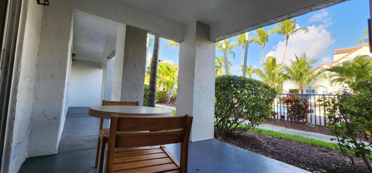 Dharma Home Suites Dania Beach At Sheridan Ocean Club ภายนอก รูปภาพ