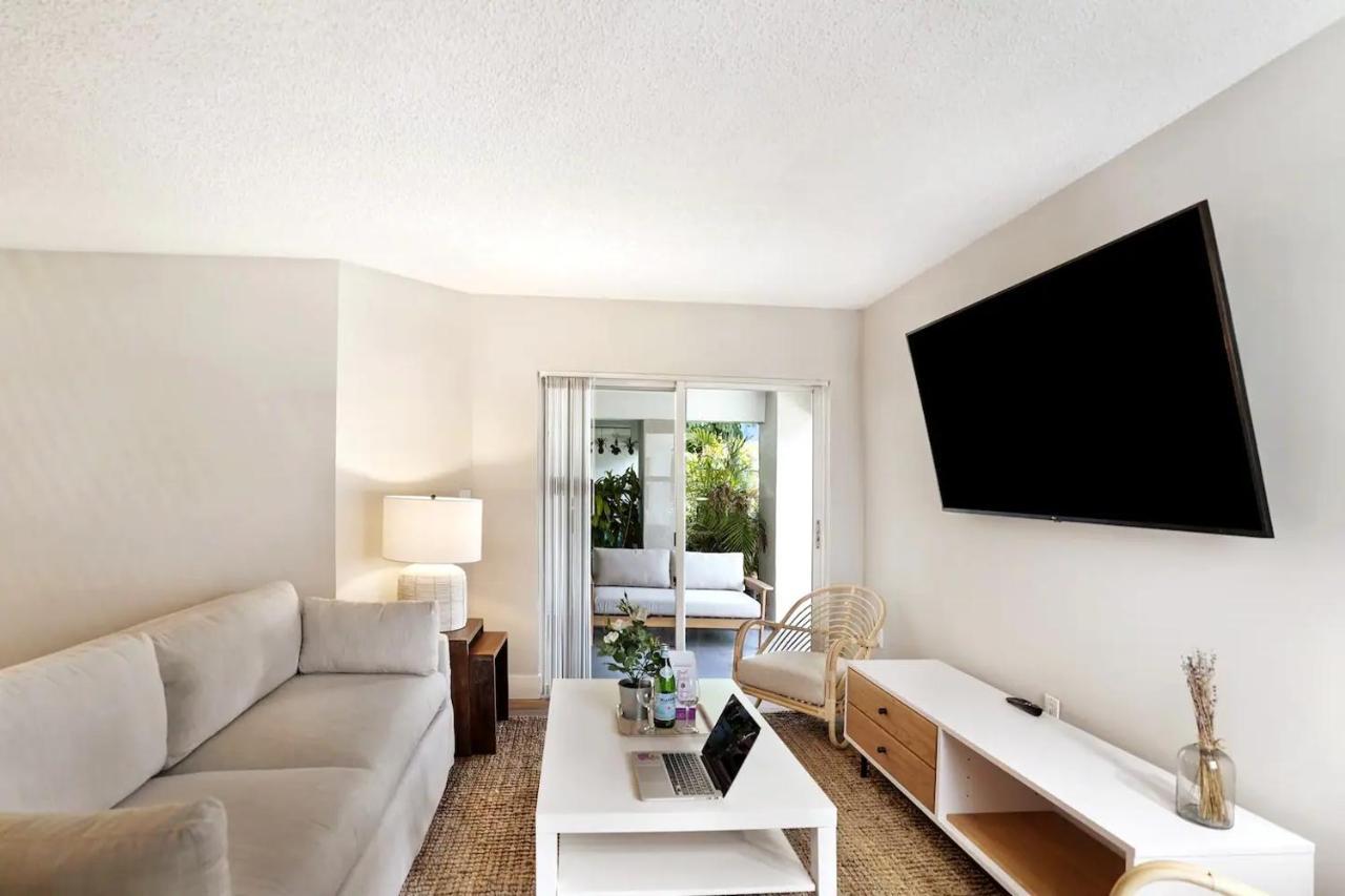 Dharma Home Suites Dania Beach At Sheridan Ocean Club ภายนอก รูปภาพ