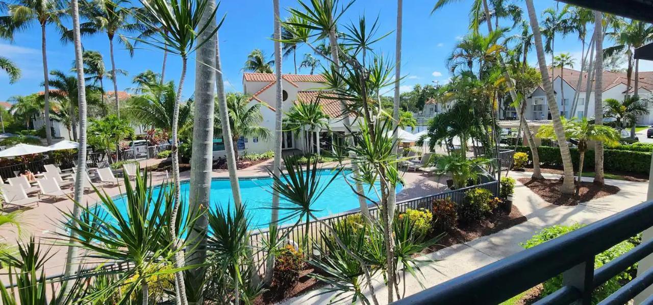 Dharma Home Suites Dania Beach At Sheridan Ocean Club ภายนอก รูปภาพ