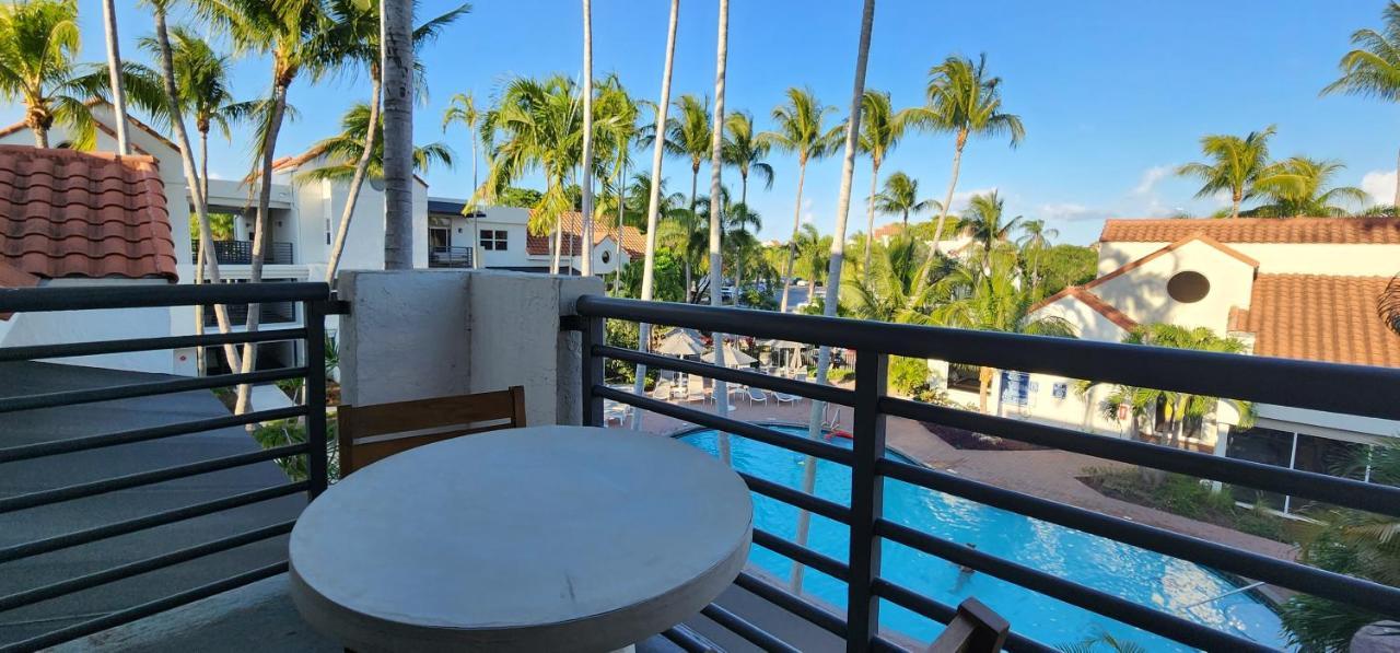 Dharma Home Suites Dania Beach At Sheridan Ocean Club ภายนอก รูปภาพ